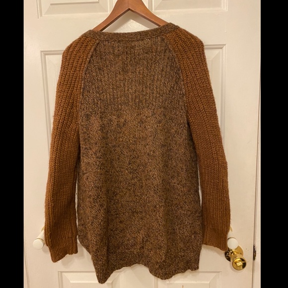 100% Alpaca wool Wilfred Cardigan in auburn - Picture 2 of 3
